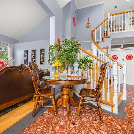 Charming Family Hotel Ρίτσμοντ Εξωτερικό φωτογραφία